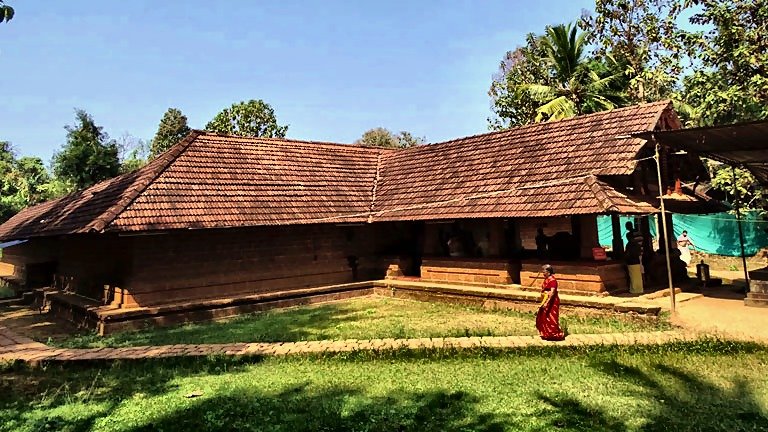 Mridanga Shaileshwari Temple near Kuthuparamba